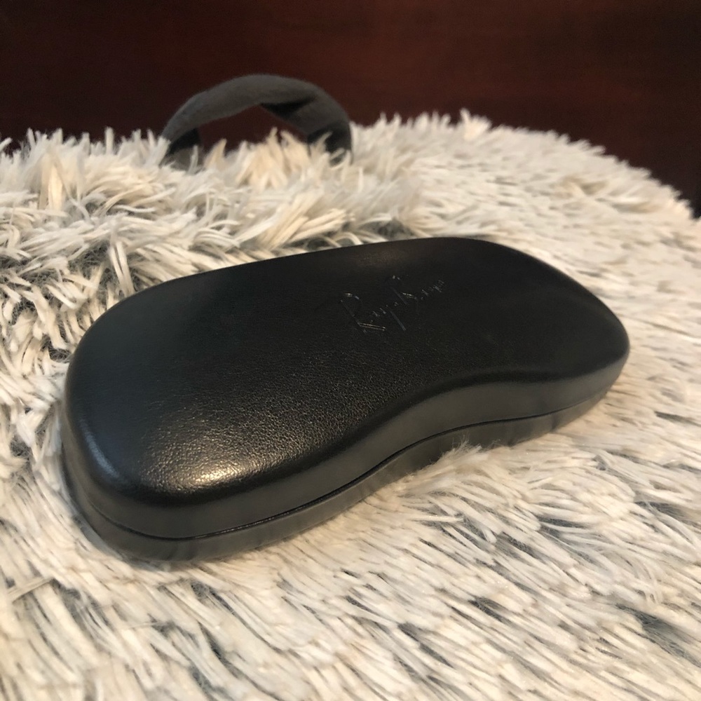 ray bans case